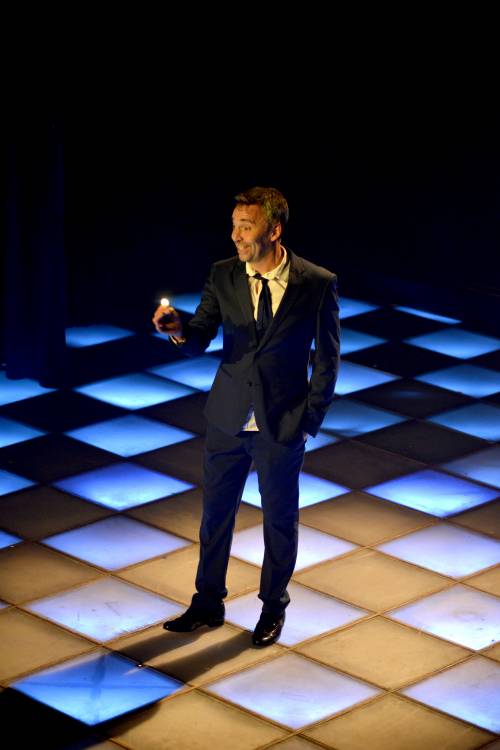 Eccentric, artiste chez Little Bros, société de production de spectacles vivants